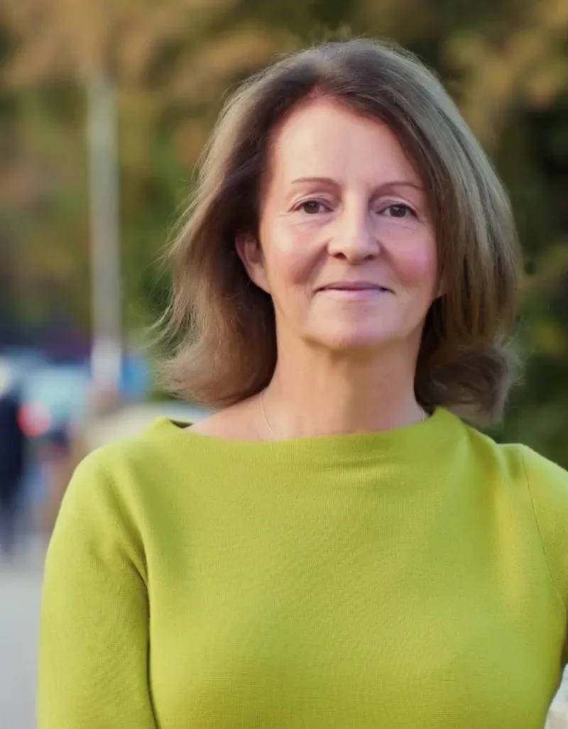 Henrike Hoppmanns, Ihre persönliche Ansprechpartnerin